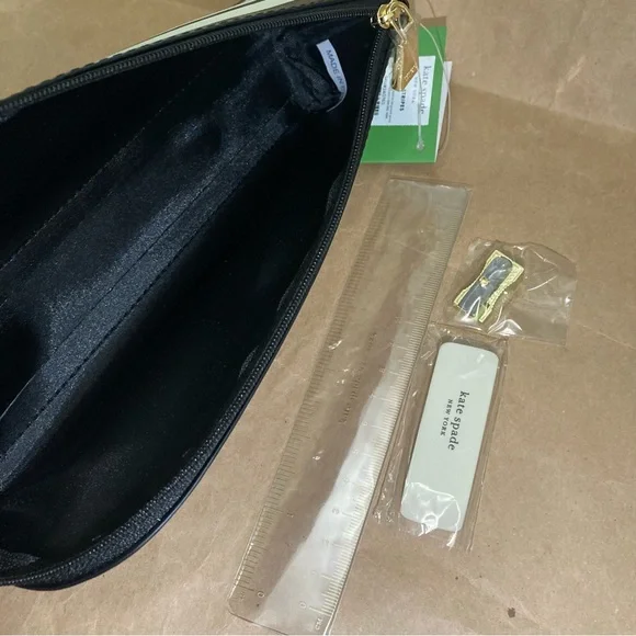 Kate spade pencil case - Picture 6 of 7